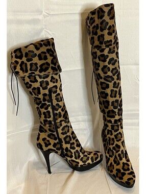 Stuart Weitzman Leopard Calf Hair Platform Knee High Boots Women’s 9.5 NWOT.